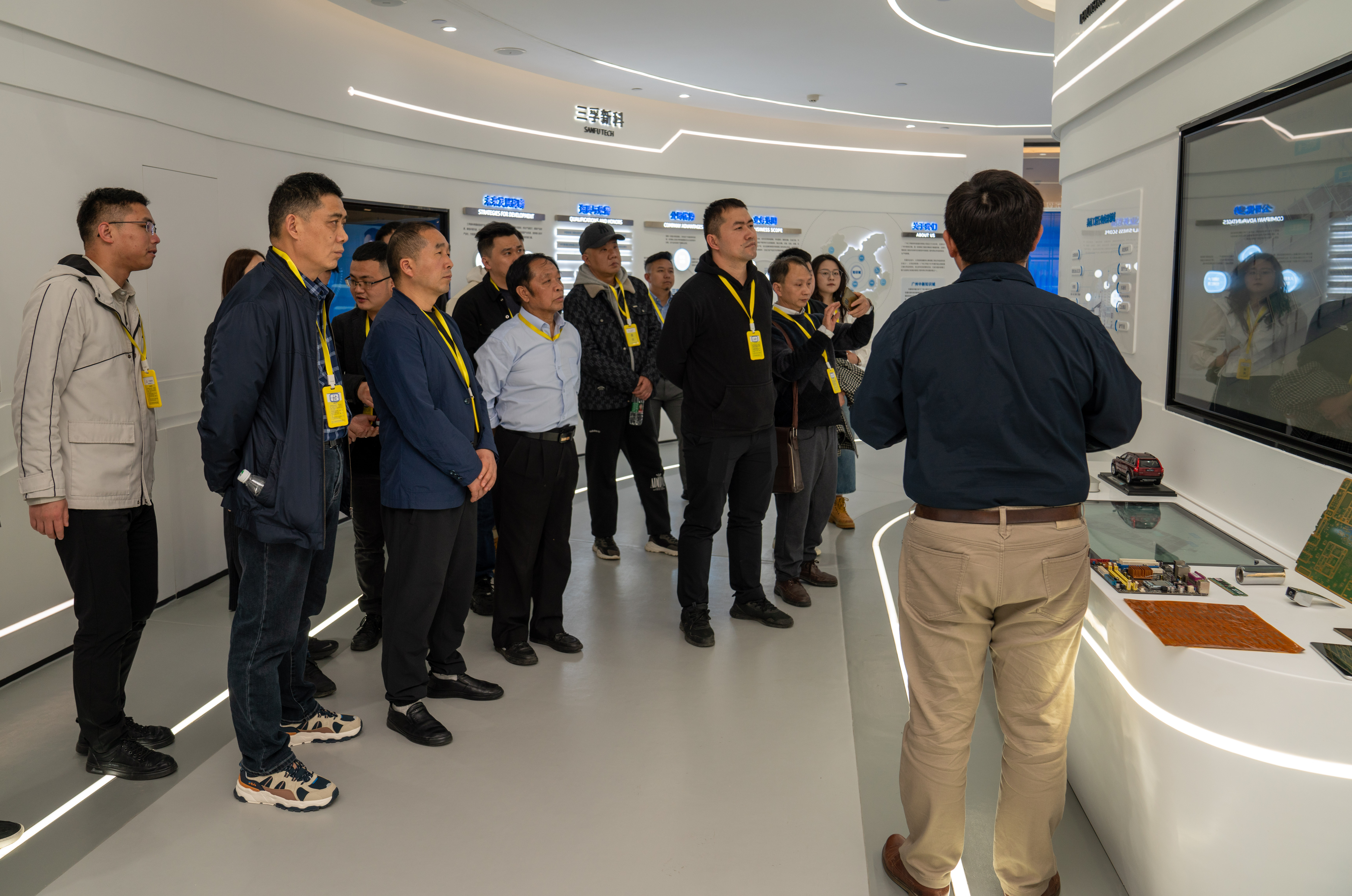 �µ���(�й���)�������޹�˾����