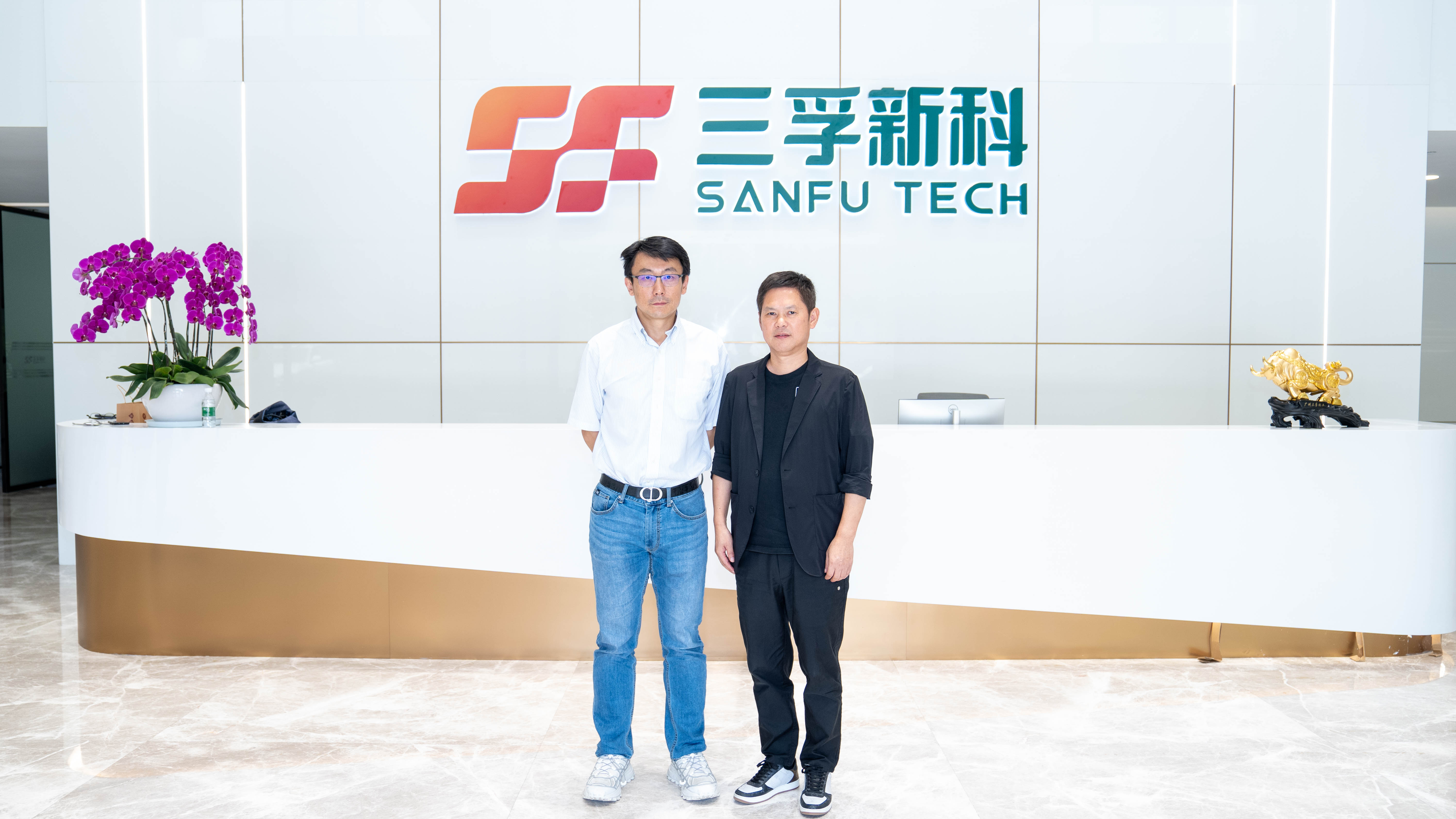 �µ���(�й���)�������޹�˾����