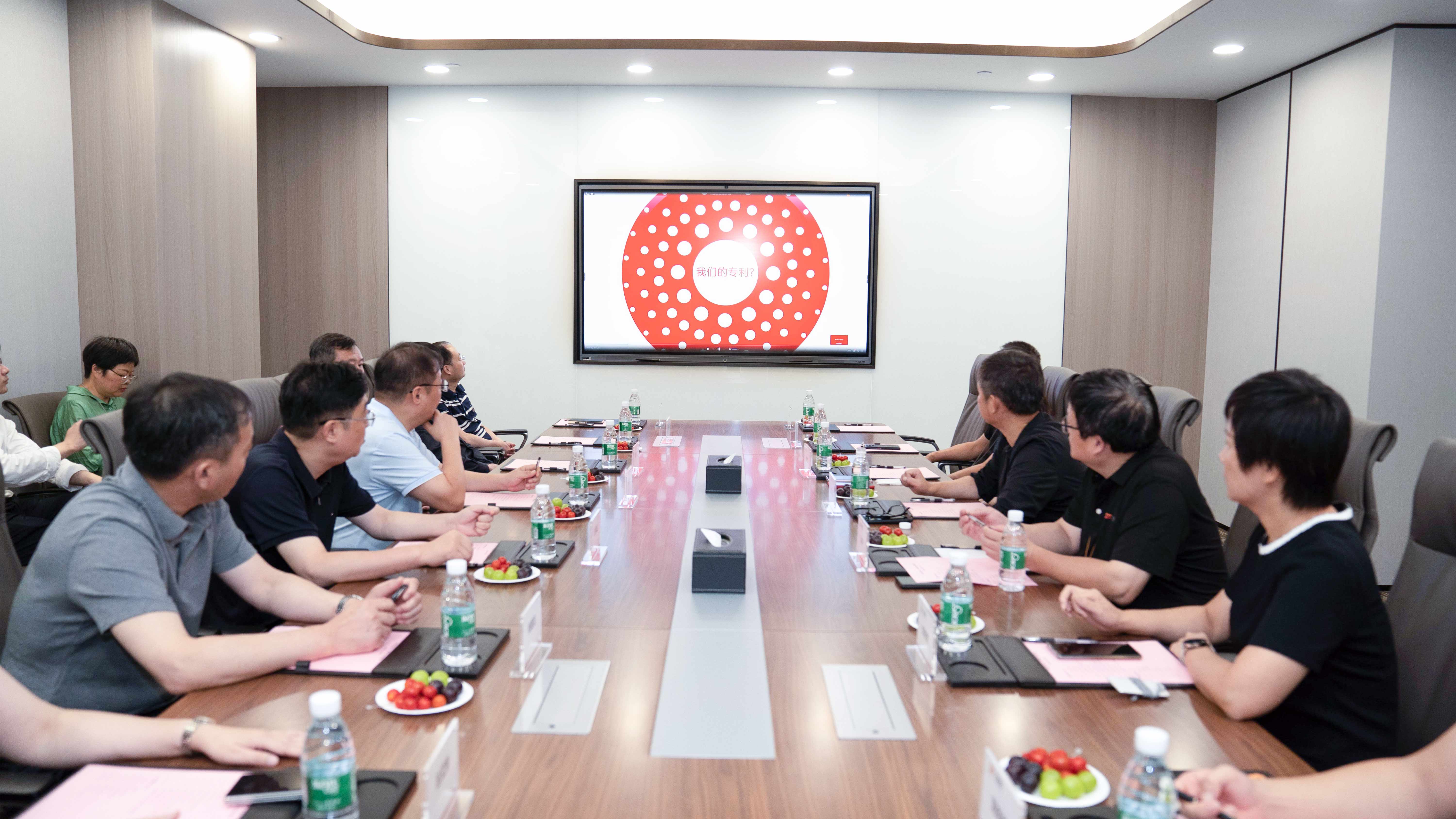 �µ���(�й���)�������޹�˾����