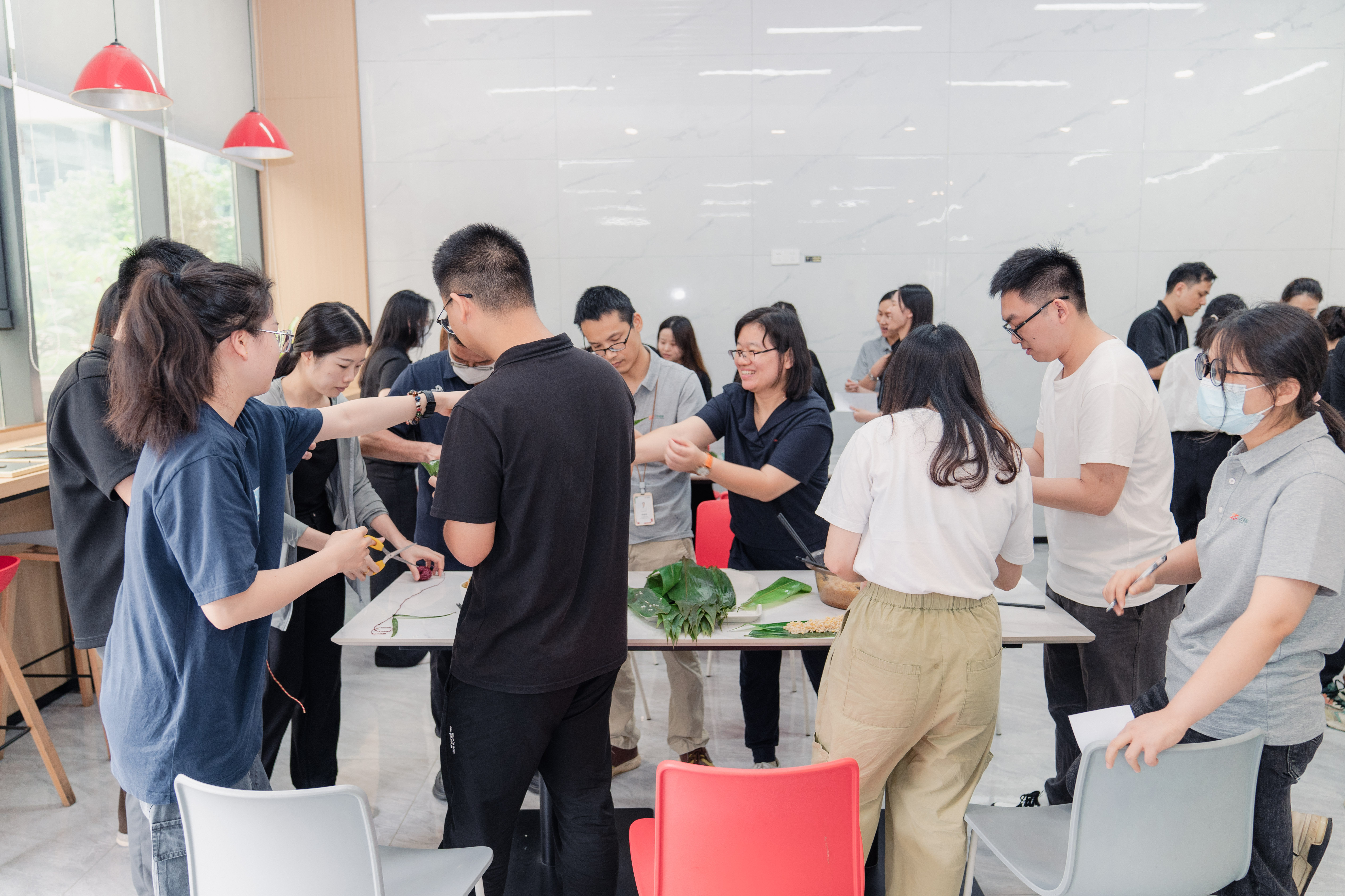 �µ���(�й���)�������޹�˾����